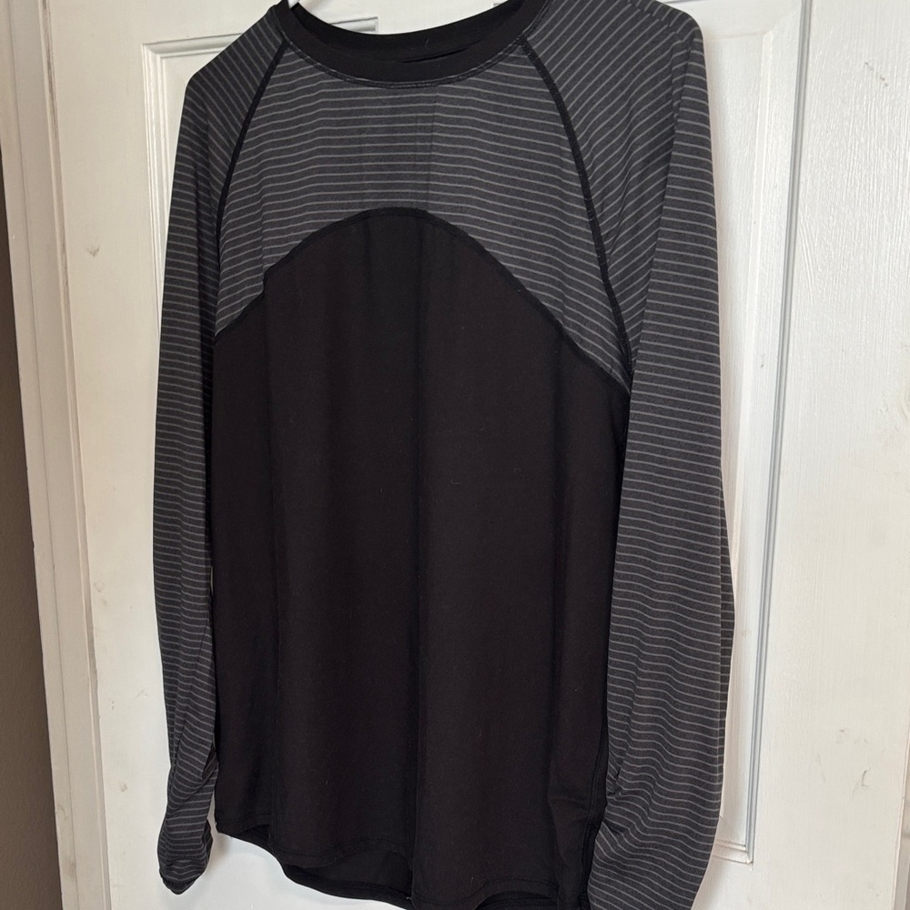 Avia Black and Gray Striped Long Sleeve Tee